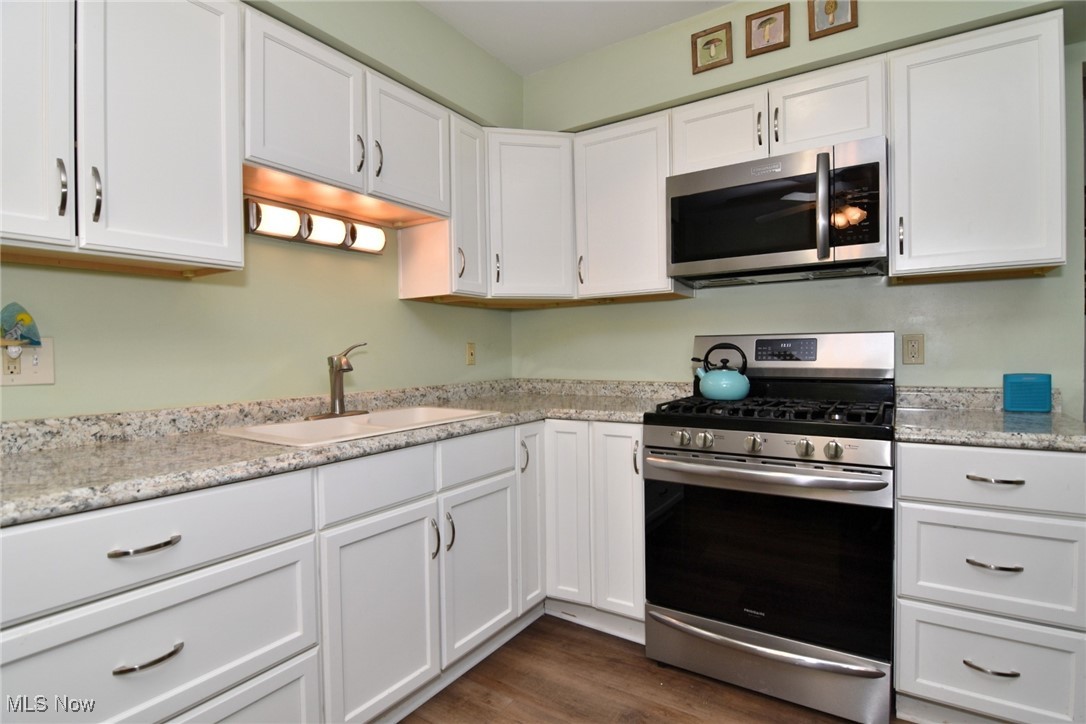 17601 Naomi Avenue, Cleveland, Ohio image 16