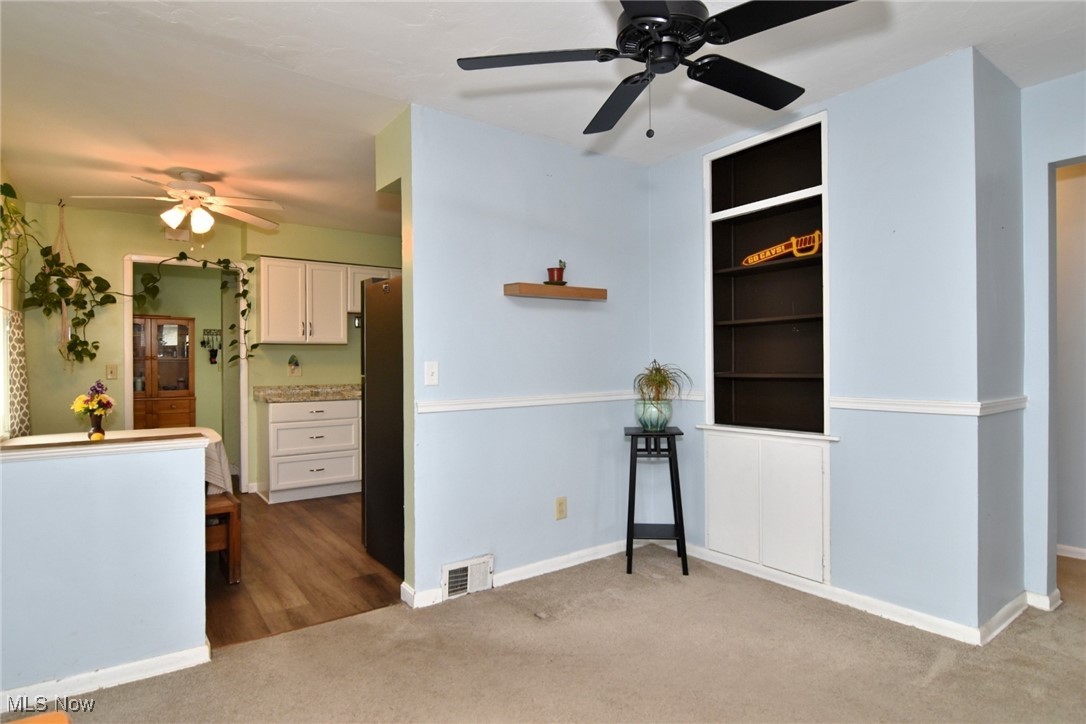 17601 Naomi Avenue, Cleveland, Ohio image 9