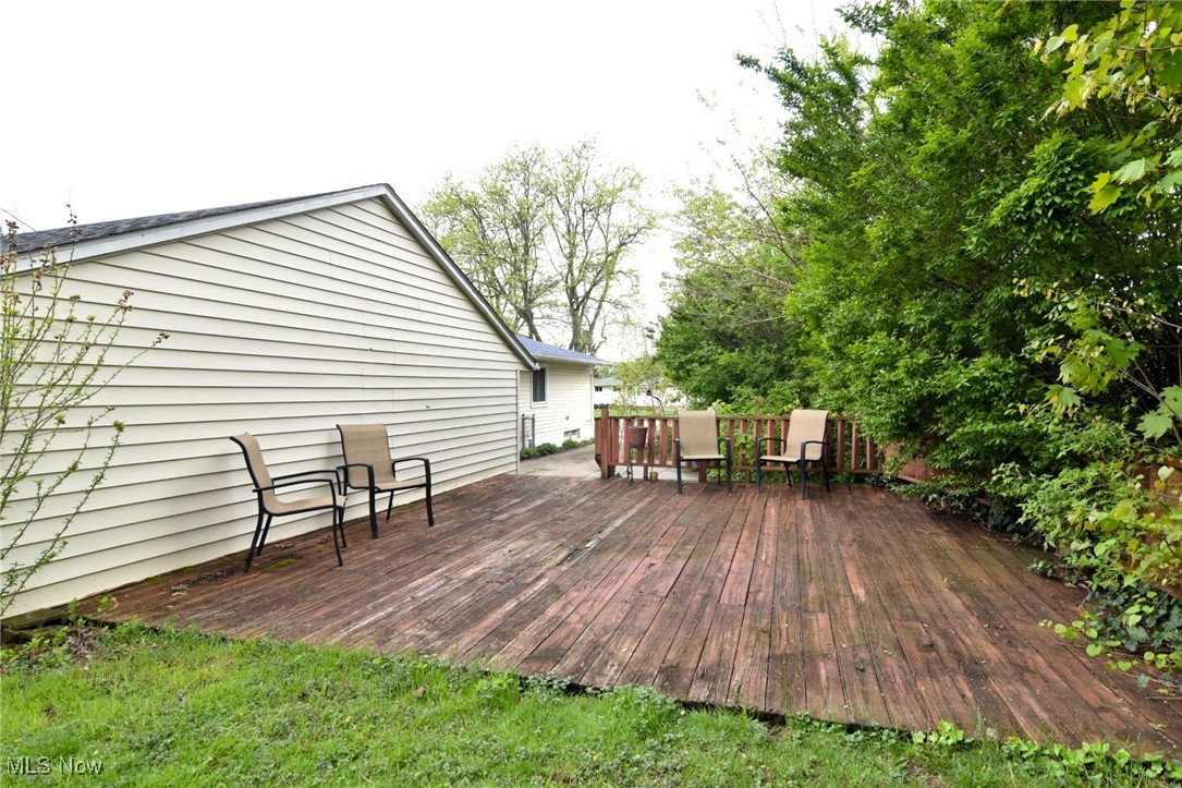 17601 Naomi Avenue, Cleveland, Ohio image 38