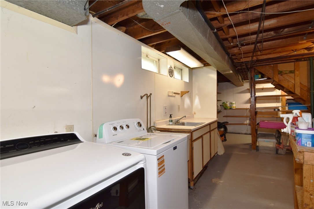 17601 Naomi Avenue, Cleveland, Ohio image 32