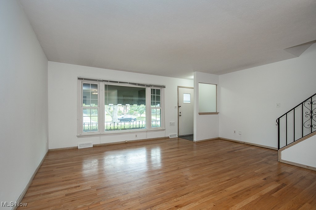 Golden Gate Estates Resub 02 - Residential Lease