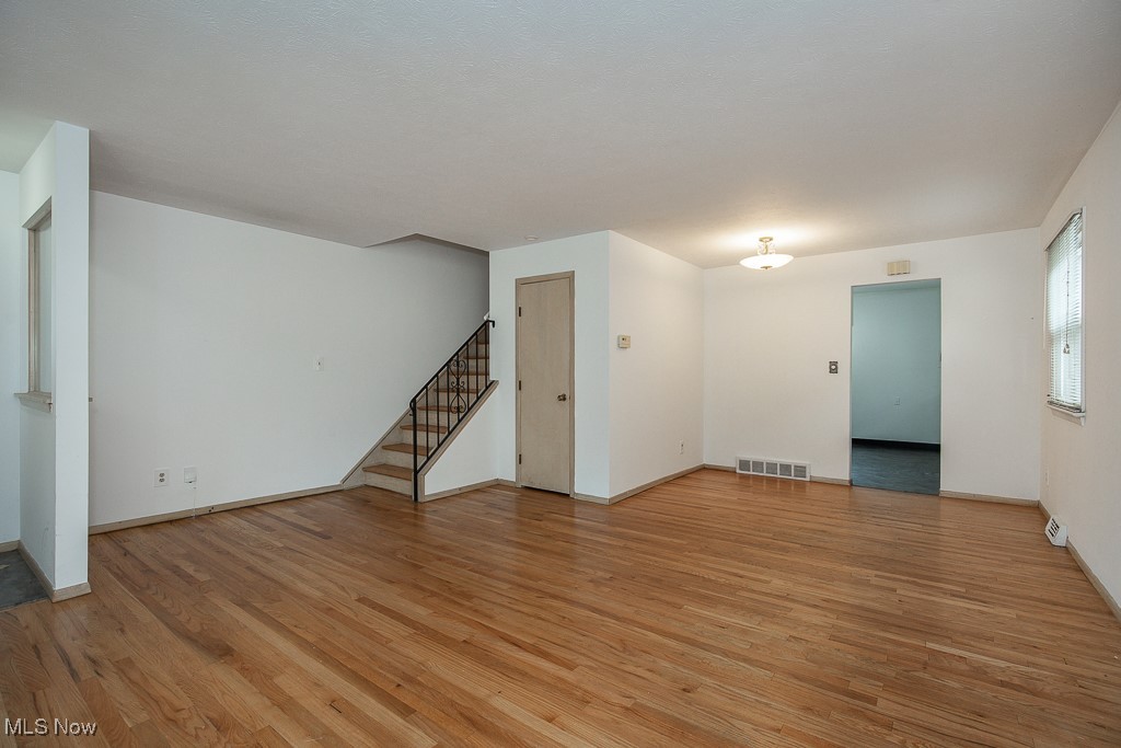 Golden Gate Estates Resub 02 - Residential Lease