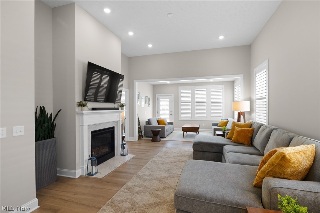 Lakes of Orange - Residential