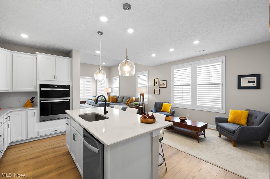 Lakes of Orange - Residential