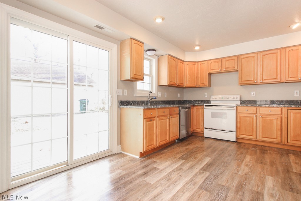 Benton Homes - Residential Lease
