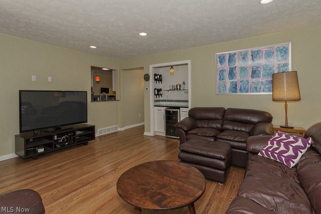 Gates Mills Blvd Estates 02 - Residential