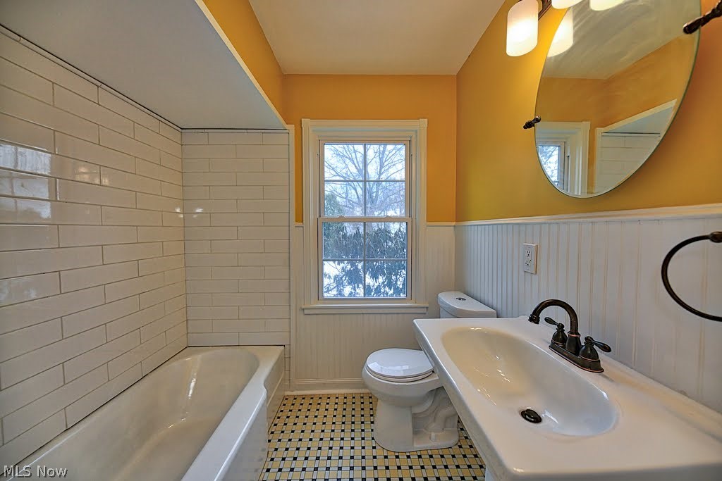Forest Hill Sub #18 - Residential