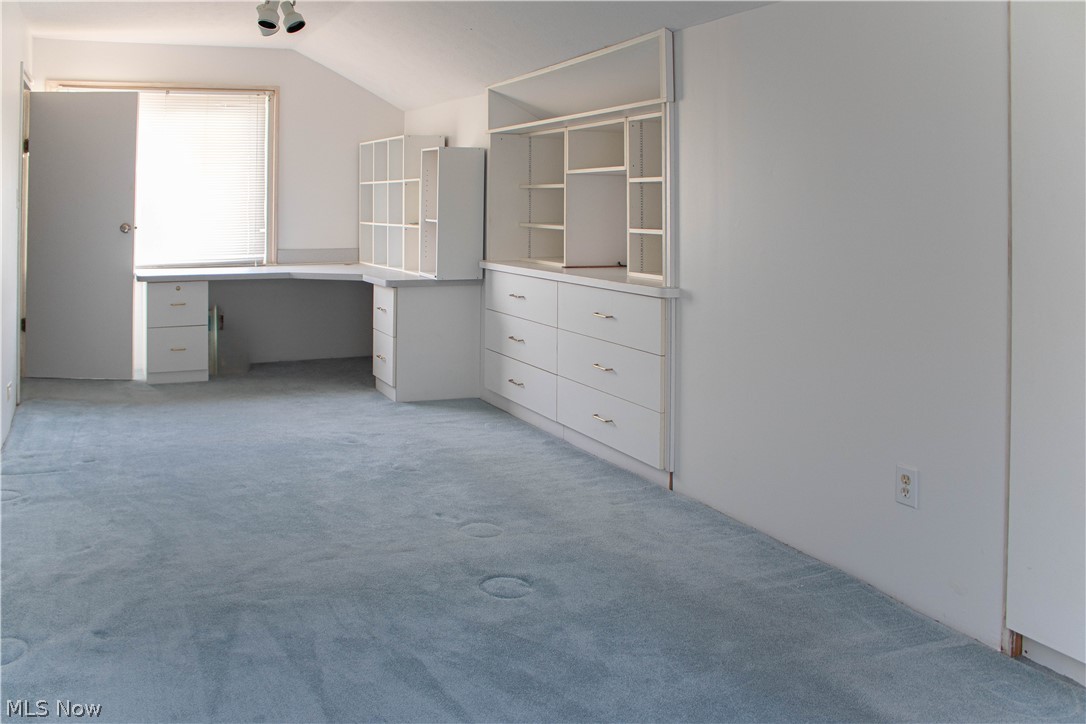 Aridgewood 04 - Residential