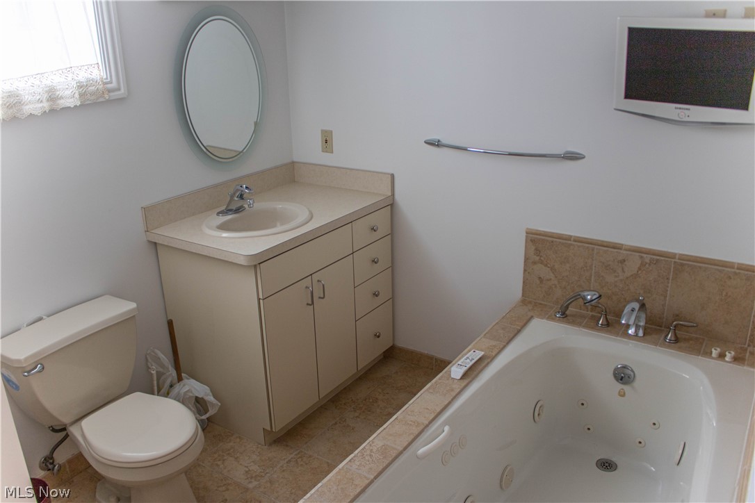 Aridgewood 04 - Residential