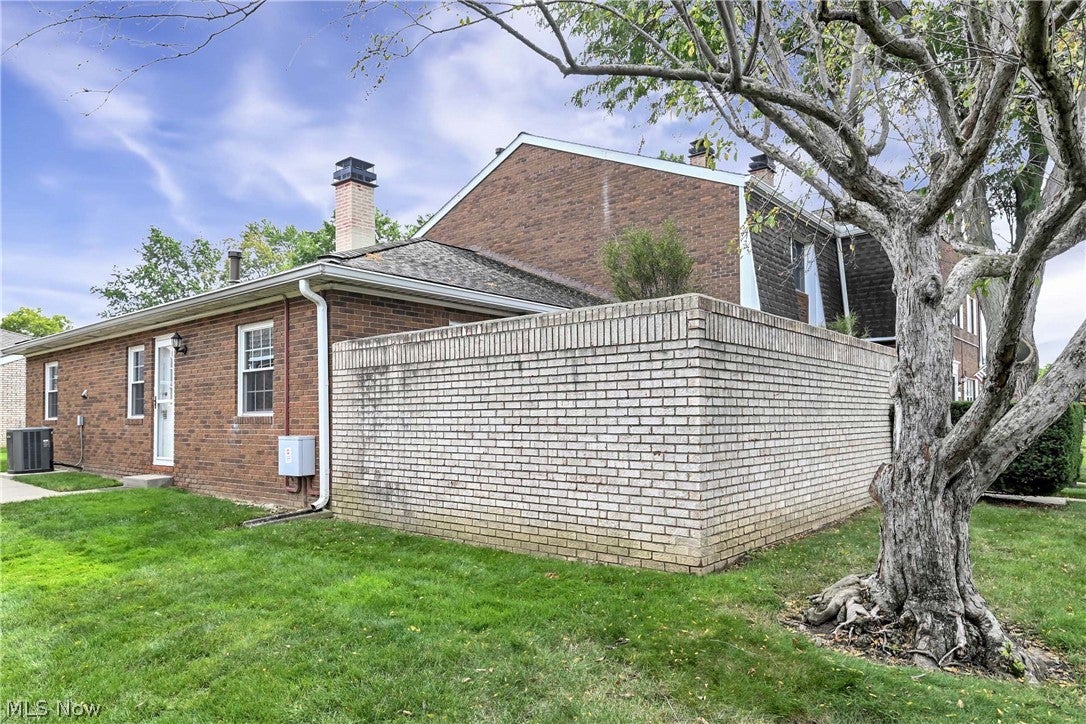 3807 Circlewood Court C-109