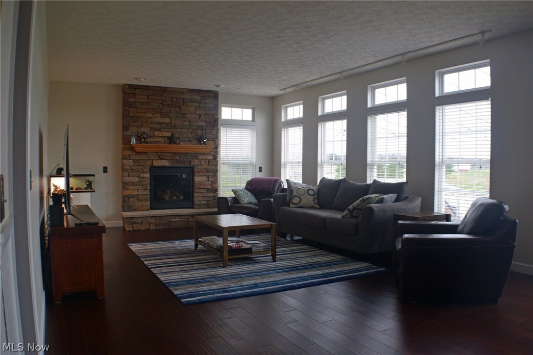 Shale Creek - Residential