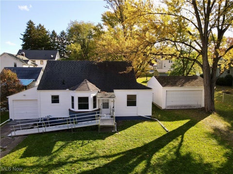 Photo for 810 Riverside Drive