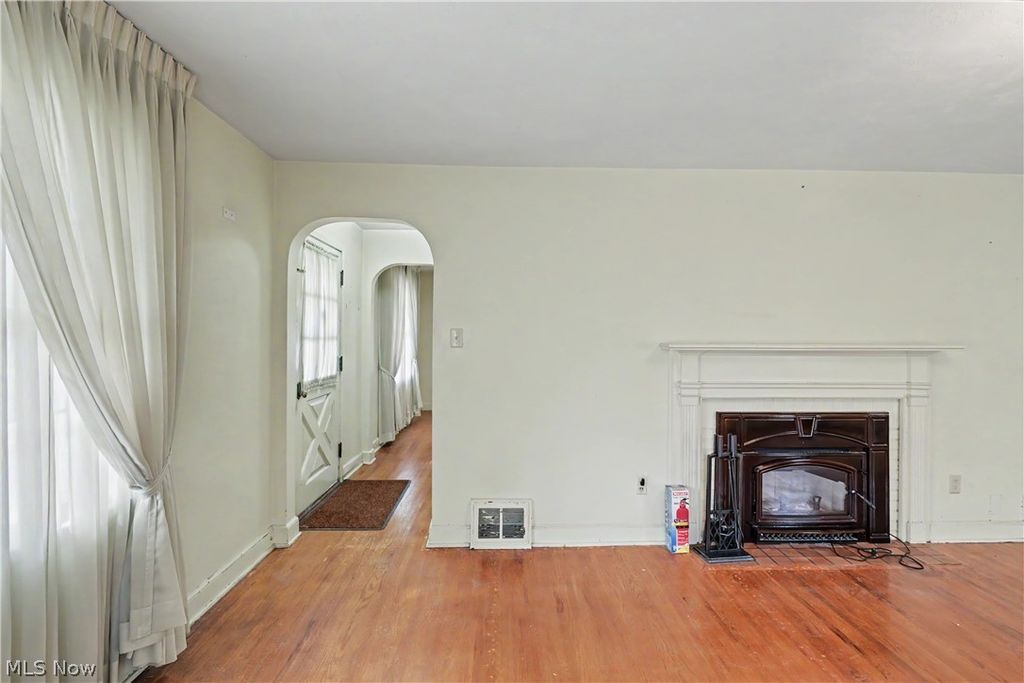 Photo of 554 W Cook Road, Mansfield, OH 44907 (MLS # 5198624)