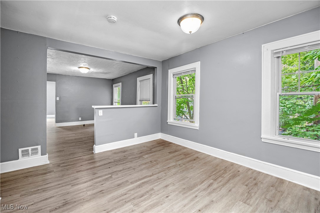 Burton Marvin & Nortons - Residential Income