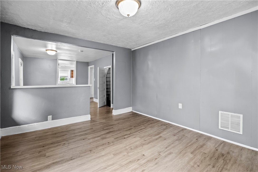 Burton Marvin & Nortons - Residential Income