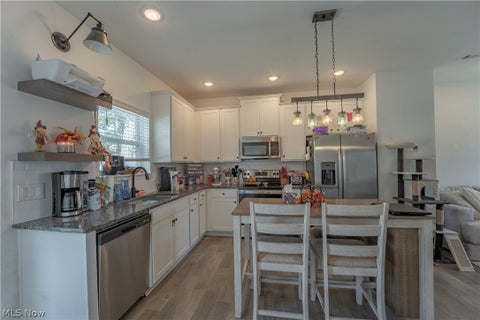 Tiny photo for 496 Auld Farm Circle, Akron, OH 44320 (MLS # 5255625)