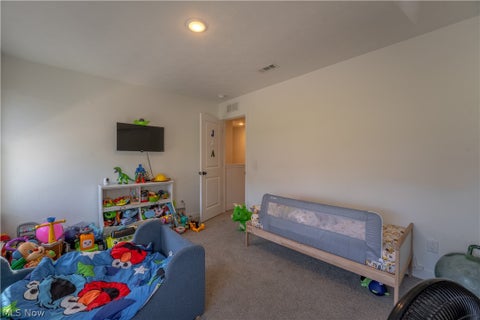 Tiny photo for 496 Auld Farm Circle, Akron, OH 44320 (MLS # 5255625)