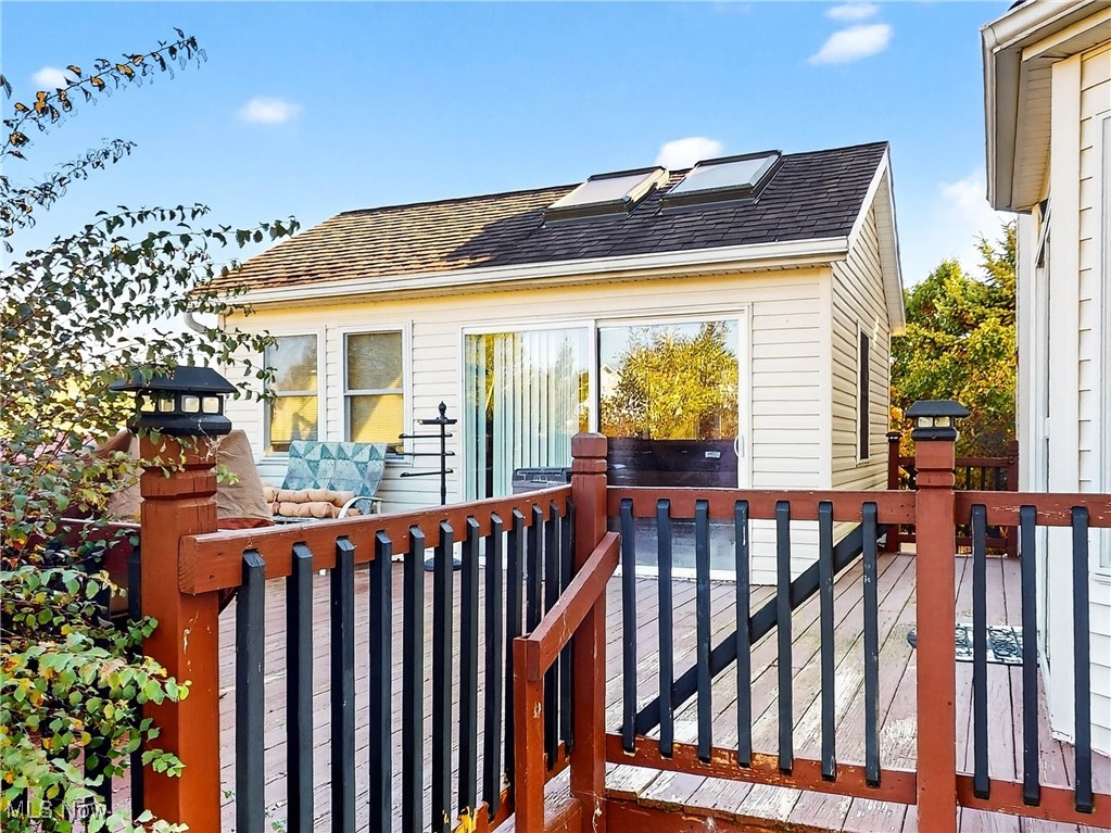 3823 Martha Circle