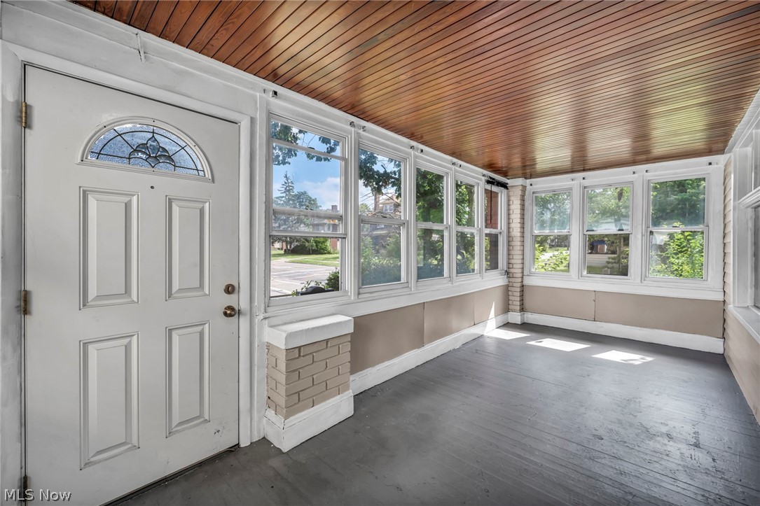 13016 Beachwood Avenue