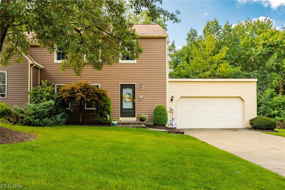 Royal Rdg Lane Condo - Residential