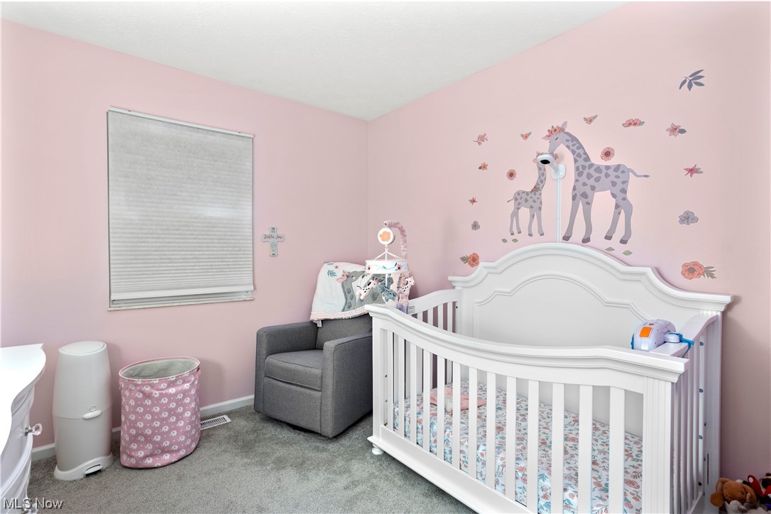 Royal Rdg Lane Condo - Residential