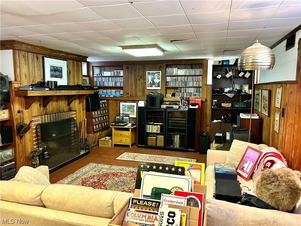 Silver Lawn - Residential