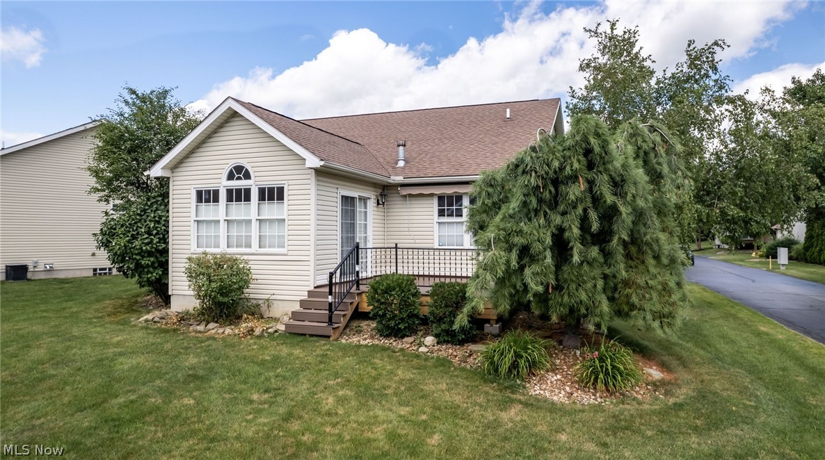 Warren Cc Vilas Condos - Residential