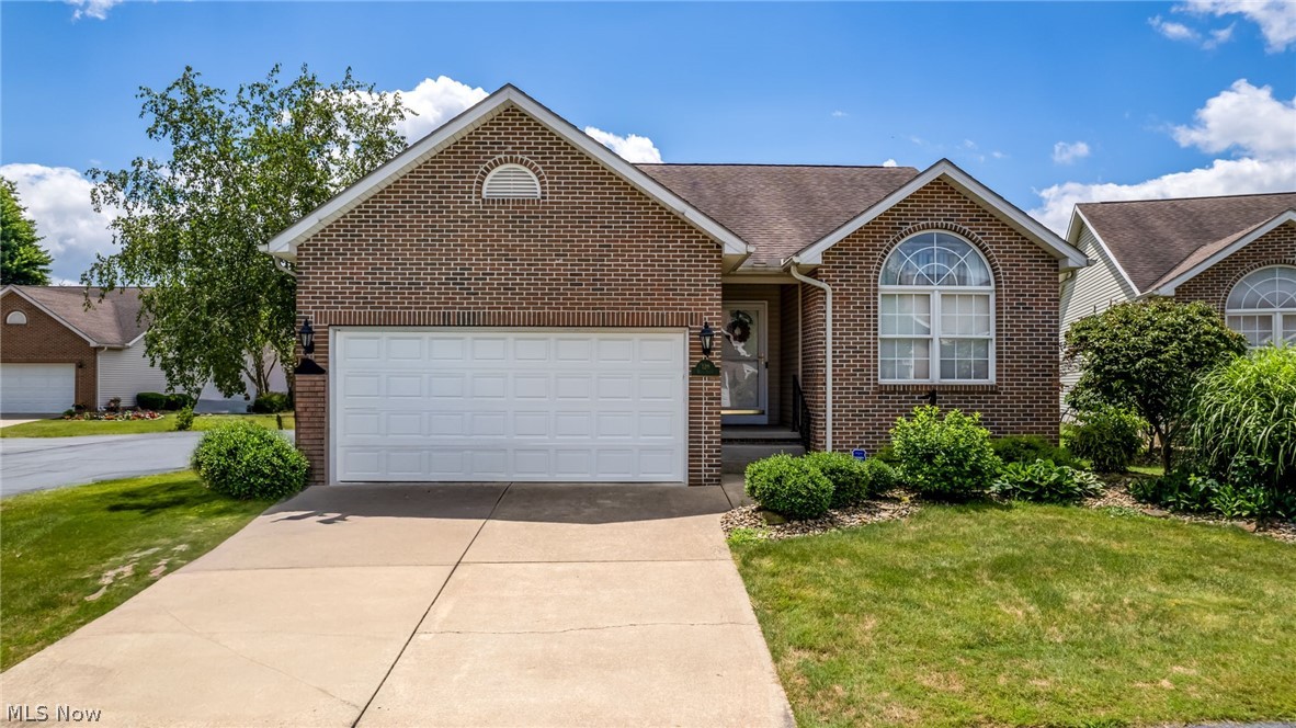 Warren Cc Vilas Condos - Residential