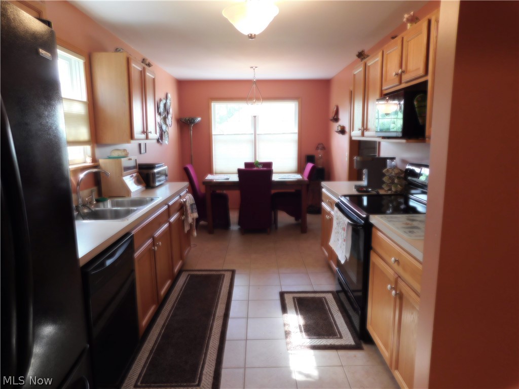 Warren Cc Vilas Condos - Residential