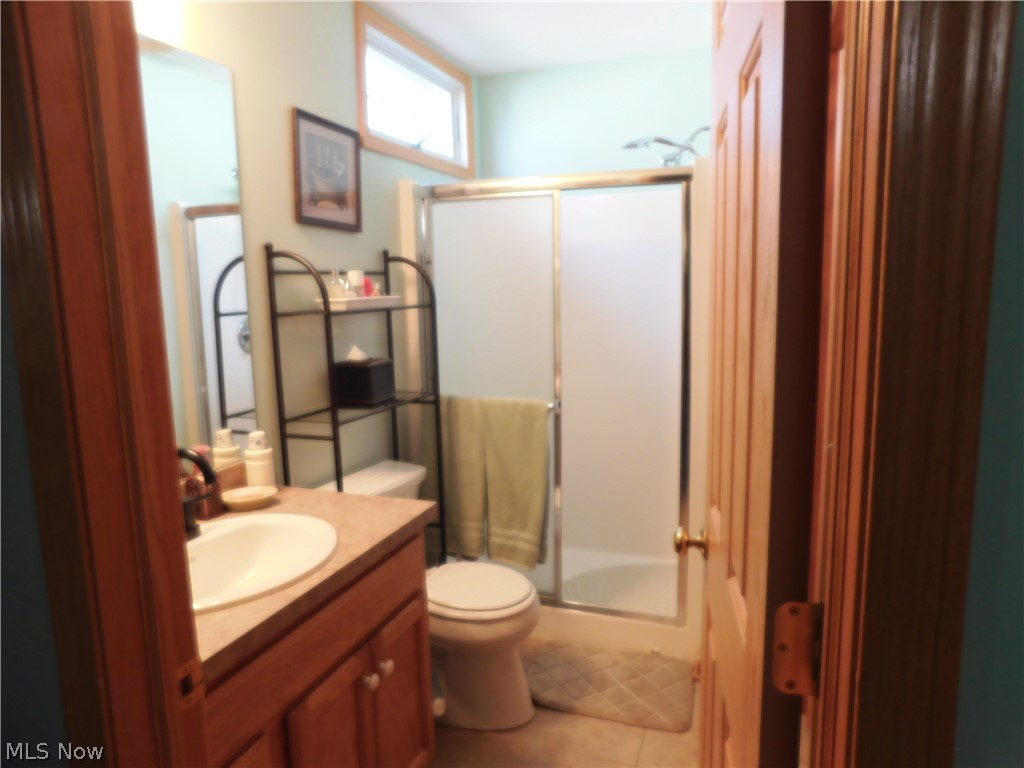 Warren Cc Vilas Condos - Residential