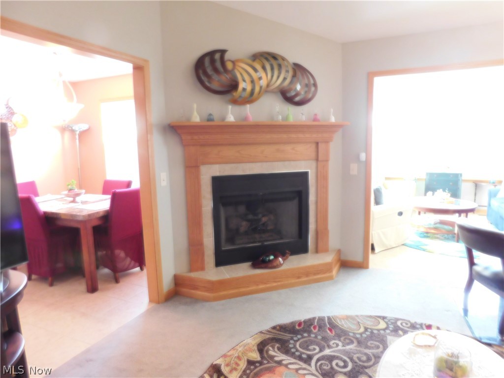 Warren Cc Vilas Condos - Residential