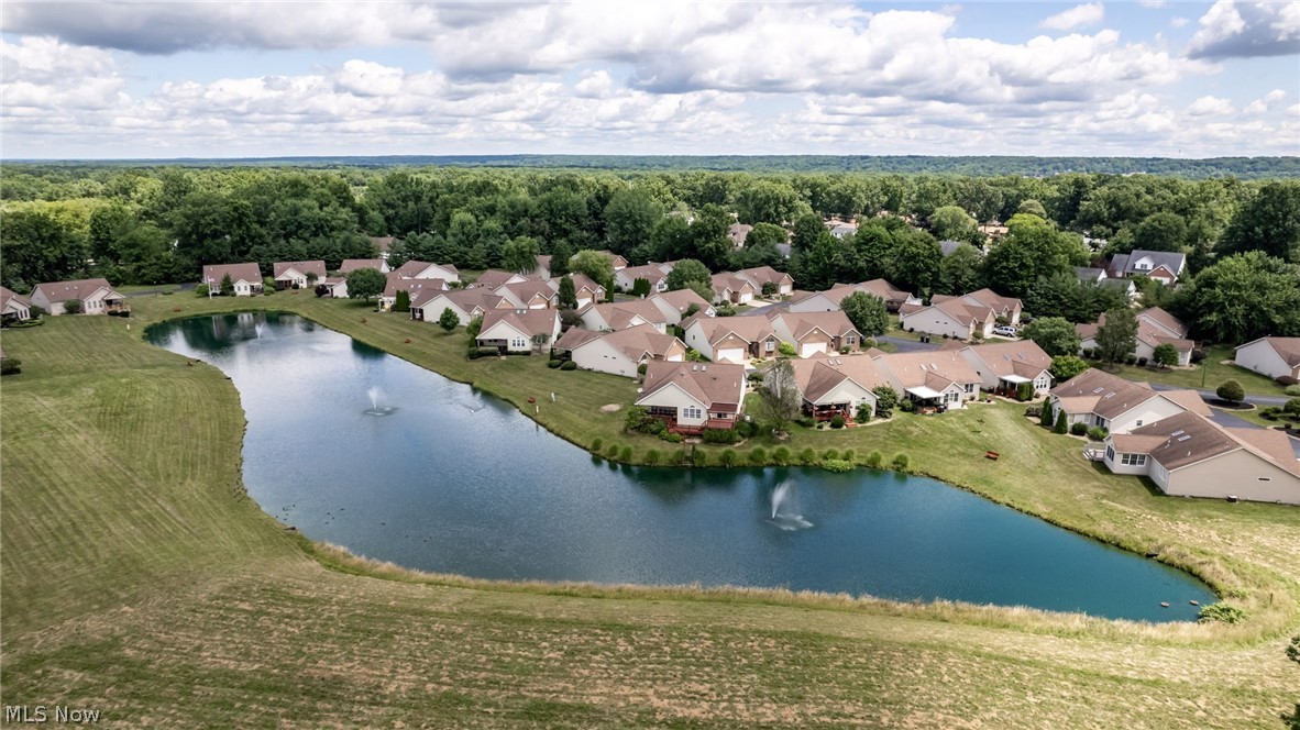 Warren Cc Vilas Condos - Residential