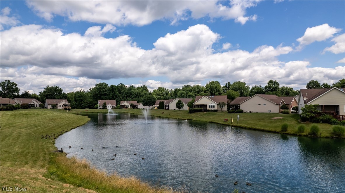 Warren Cc Vilas Condos - Residential