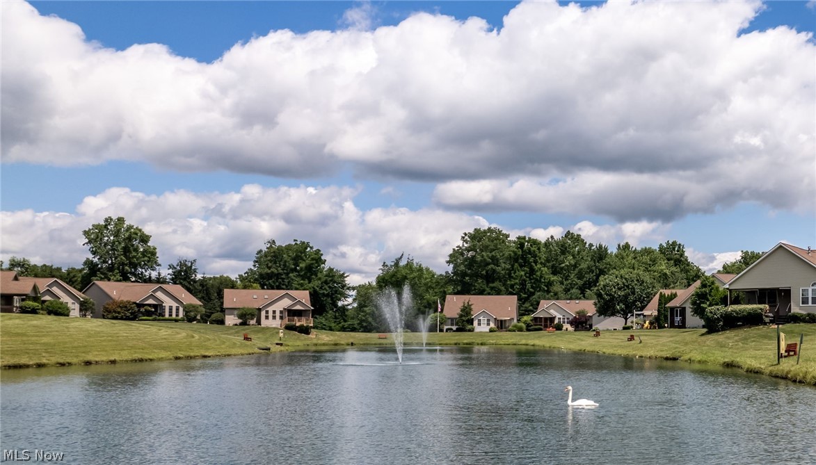 Warren Cc Vilas Condos - Residential