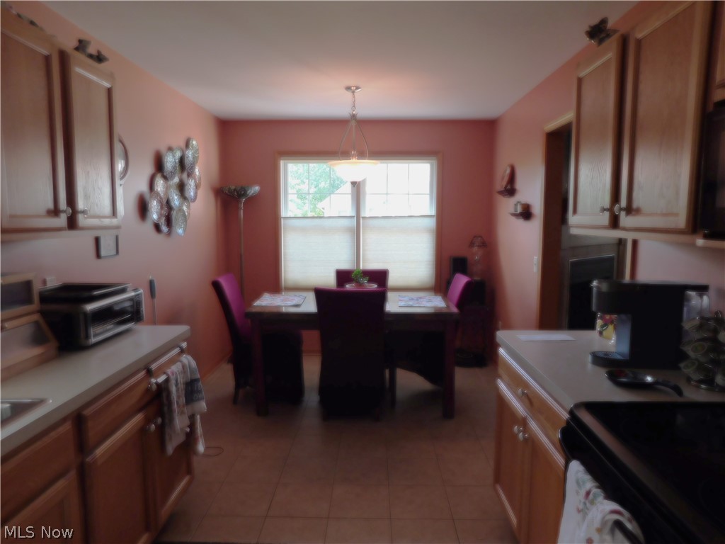 Warren Cc Vilas Condos - Residential