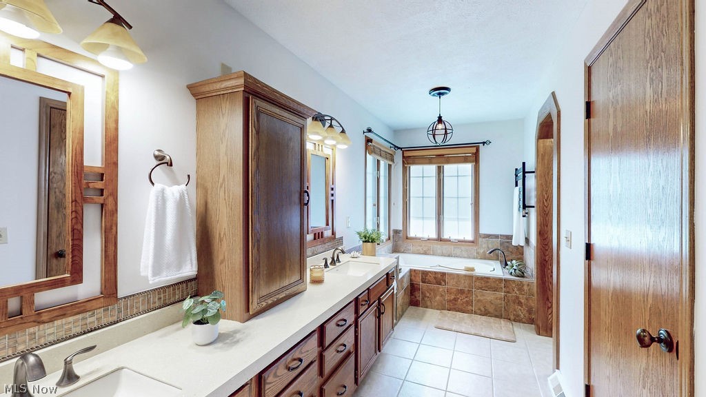 Inland Shores - Residential
