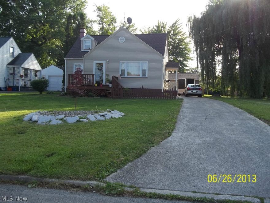 Immediate possession on this move-in condition, 3 bedroom Cape Code.  Updated kitchen with oak cabinets and ceramic tile, updated bath, hardwood floors, updated windows, appliances.  Fenced in yard, 3-car garage, 2 year old roof, 2 year old privacy wood fence, 3 year old furnace.  Nothing to do but move in!  Easy access to shopping, schools, and st. rt. 76.  Home warranty is included!