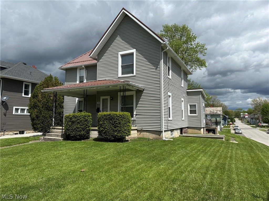 Photo of 537 Dale Avenue, Willard, OH 44890 (MLS # 5206474)