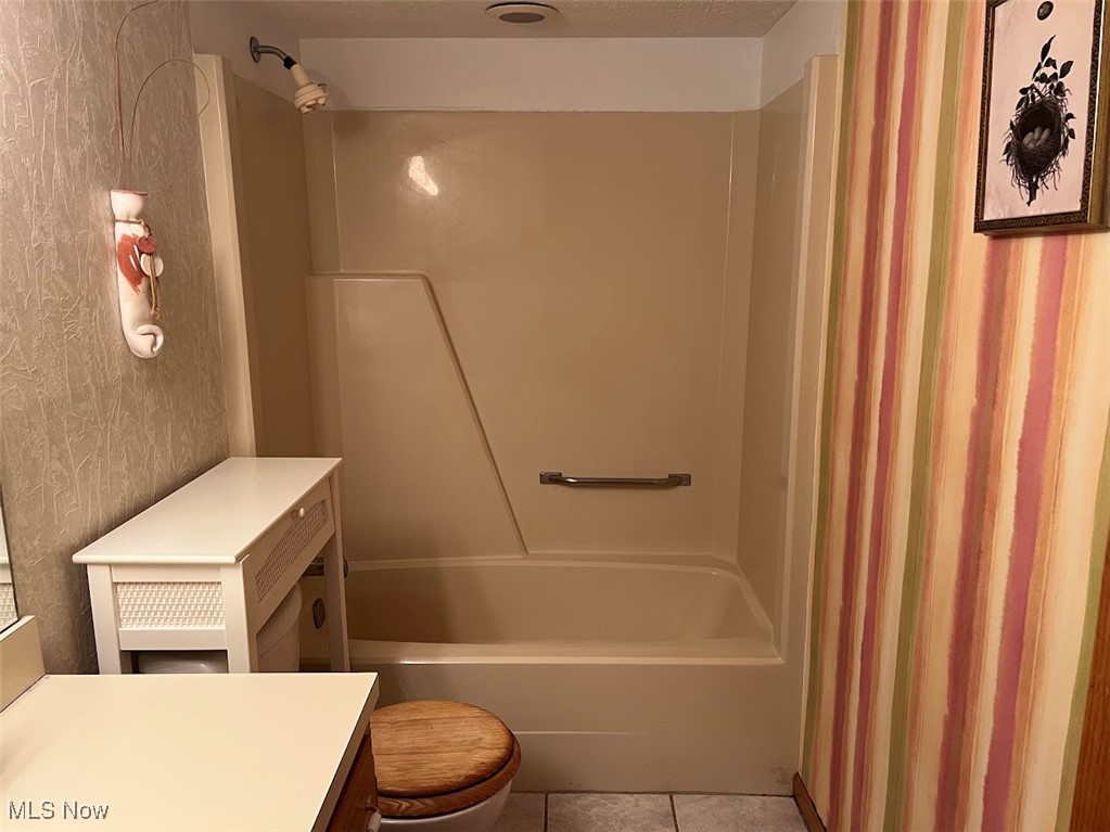 Pine Mill Ridge Condo - Residential