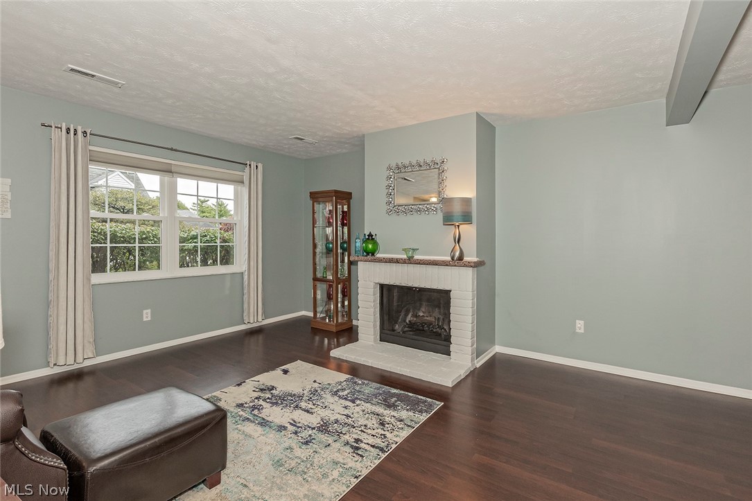 Tanglewood Gardens - Residential