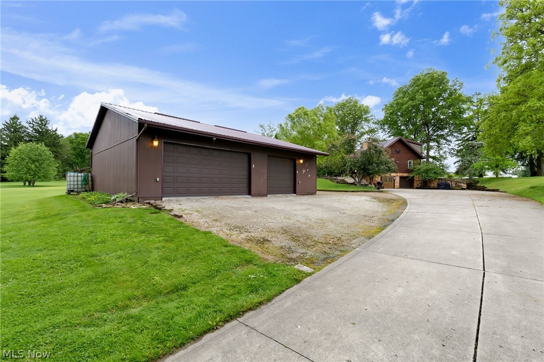 1221 Bucyrus Road