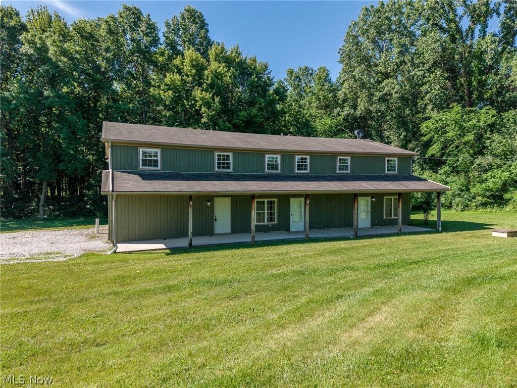 Photo of 48903 N Ridge Road, Amherst, OH 44001 (MLS # 5219913)