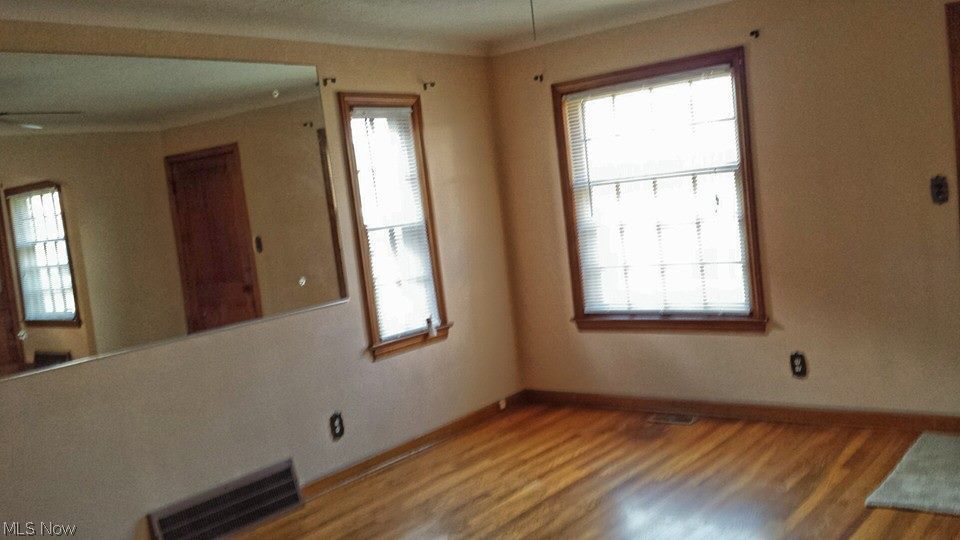 Hazel Ave - Residential