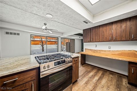 Tiny photo for 7465 Millrace Lane #103, Sagamore Hills, OH 44067 (MLS # 5179346)