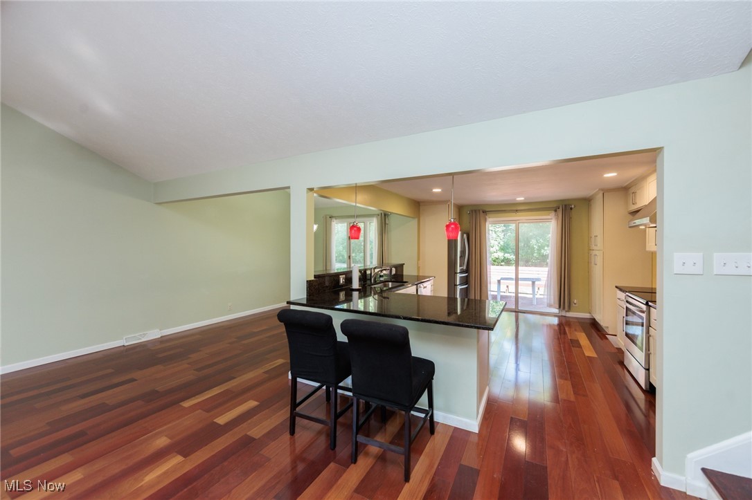 Stone Builders Inc - Residential Lease