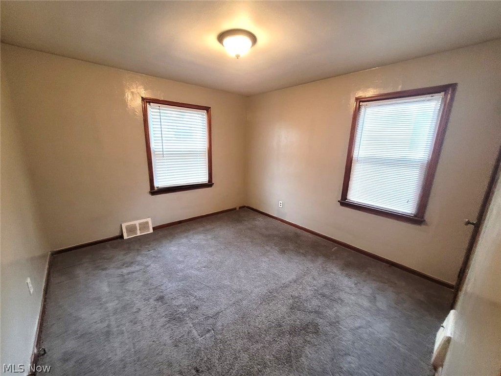 Garfield Pkwy Allotment - Residential Lease