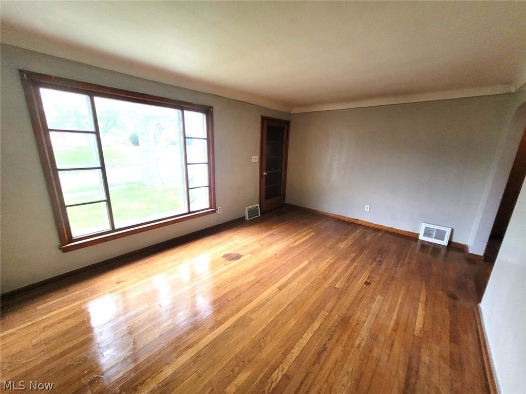 Garfield Pkwy Allotment - Residential Lease