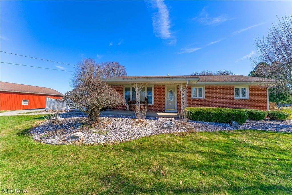 Photo of 4988 State Route 46, Cortland, OH 44410 (MLS # 5192520)