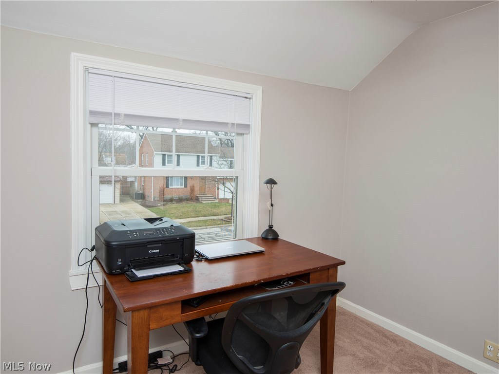 E A Markhams Richmond Manor S - Residential