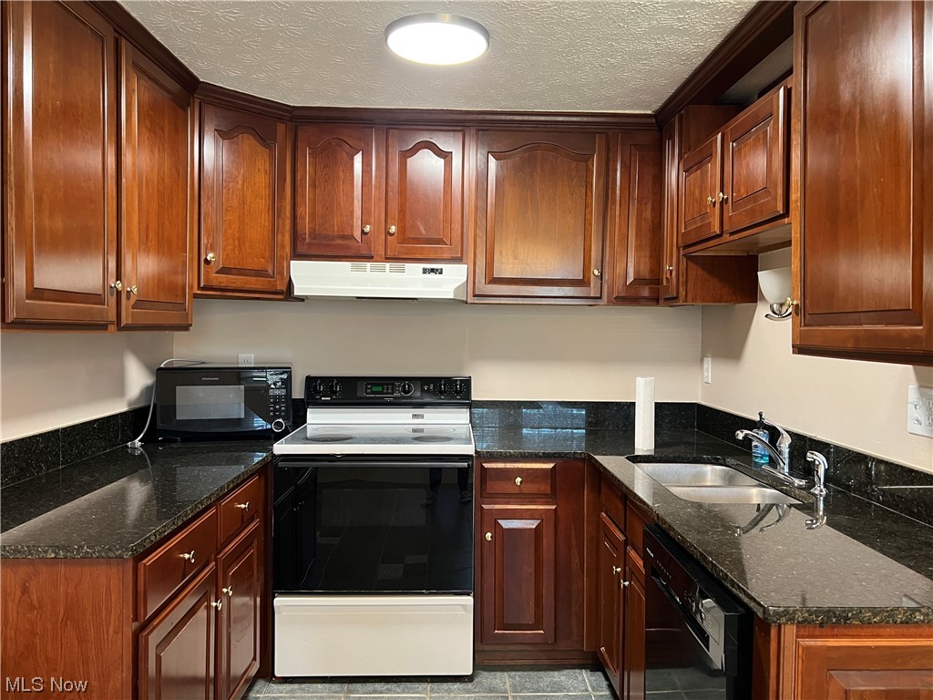 Huntington Park Co - Residential Lease